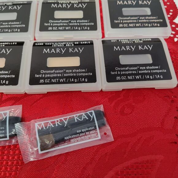 NEW Lot of 33 - Mary Kay ChromaFusion Eyeshadow Assortment .05 oz - Picture 12 of 14